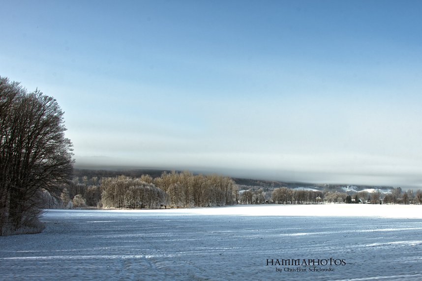 Links am Bildrand befindet sich die Kelle