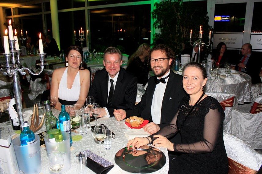 Willkommen im Ballhaus Peter