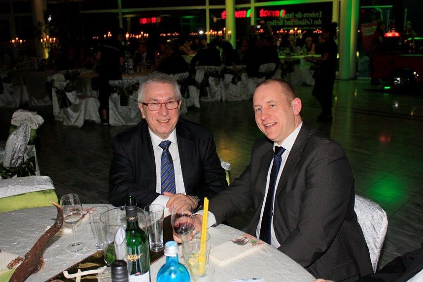 Willkommen im Ballhaus Peter