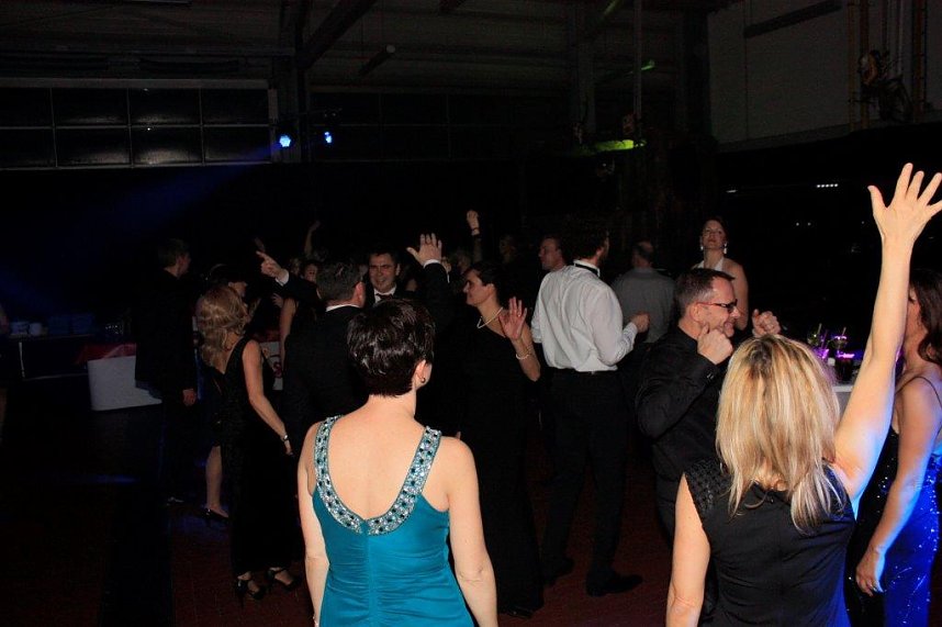 Willkommen im Ballhaus Peter