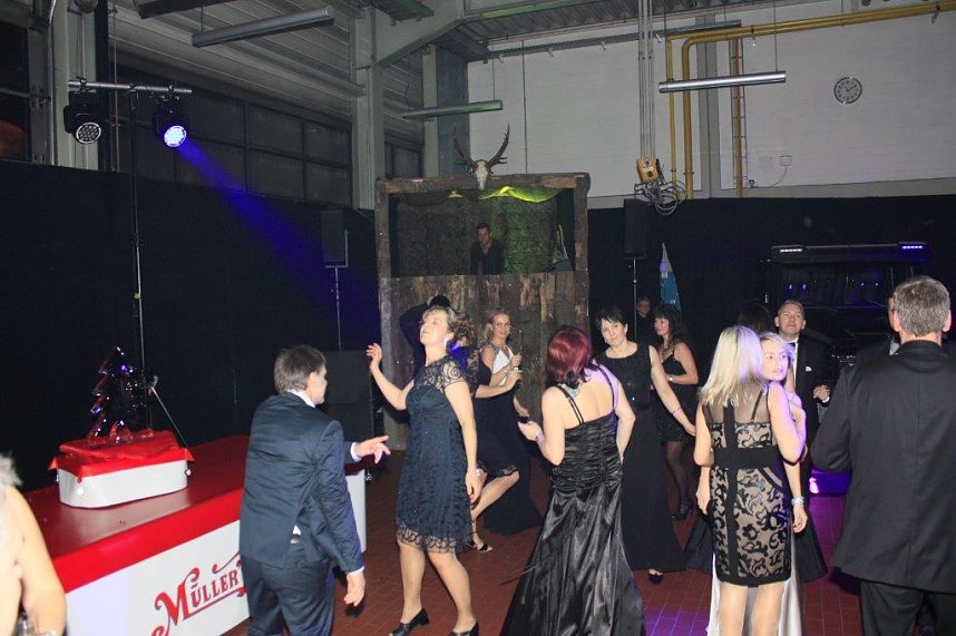 Willkommen im Ballhaus Peter