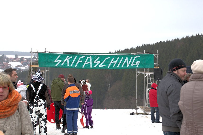 Skifasching in Tanne