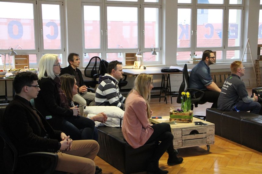 Gr&uuml;ndertreffen im Nordh&auml;user CoDeck