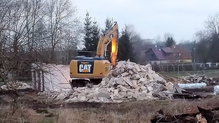 Abrissarbeiten auf dem Drei-Streif-Gel&auml;nde