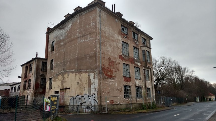 Abrissarbeiten auf dem Drei-Streif-Gel&auml;nde