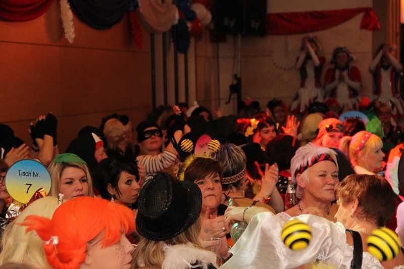 Die Stadtweiber waren los...