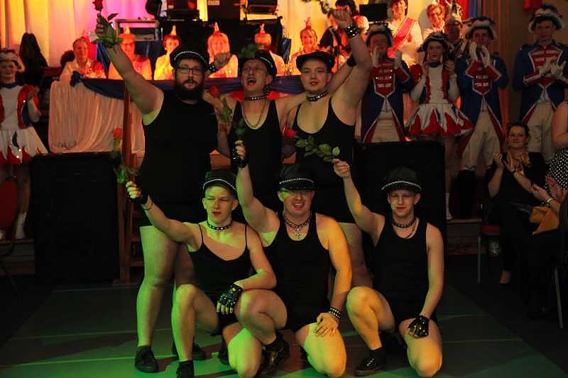 Die Stadtweiber waren los...