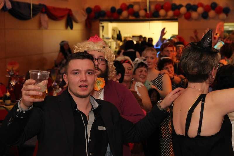 Die Stadtweiber waren los...