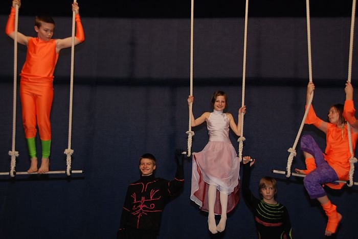 Lichterschein und Dunkelmumps im Theater