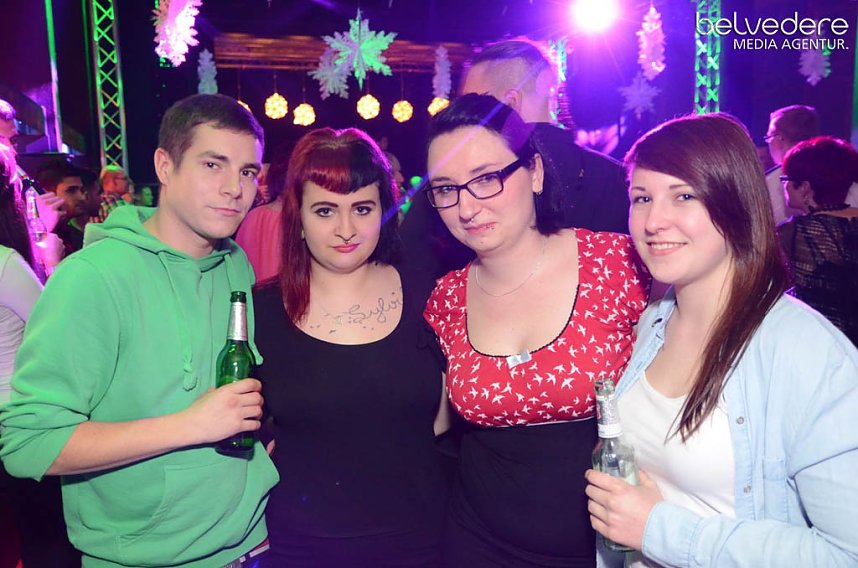 Party im Jugendclubhaus in Nordhausen - der Samstag
