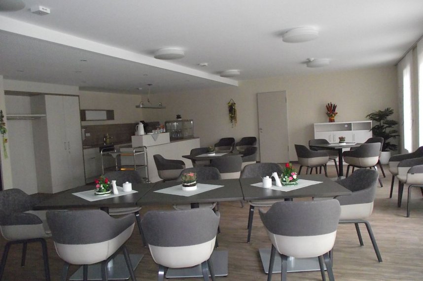 Neues Leben im Heim - Kurt Frank war zu Besuch im Rolandhaus