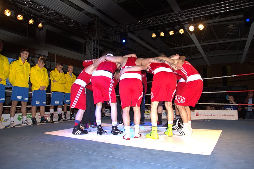 Boxnacht in der Nordh&auml;user Ballspielhalle