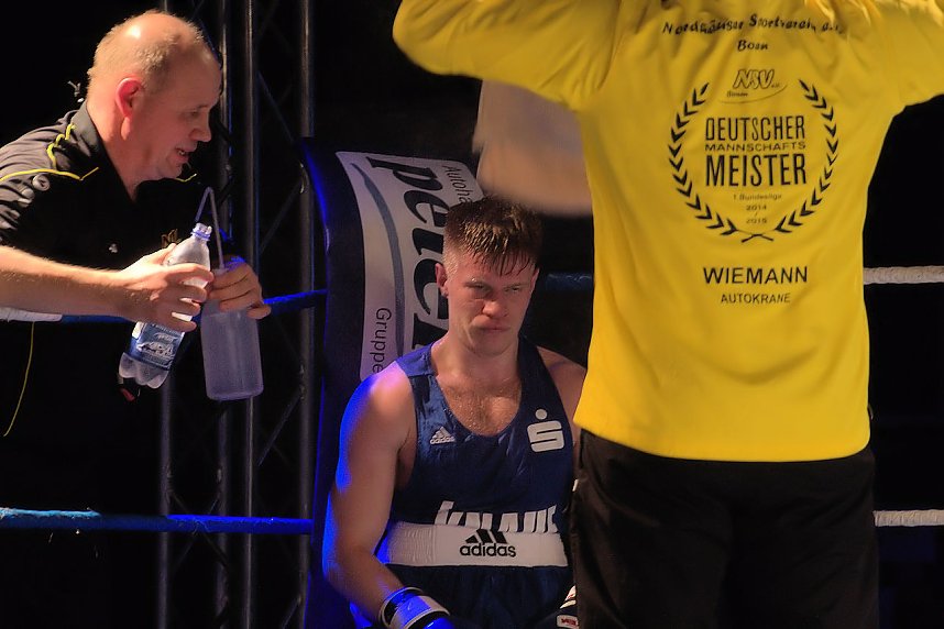 Boxnacht in der Nordh&auml;user Ballspielhalle