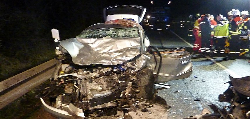 Schwerer Unfall auf der B4