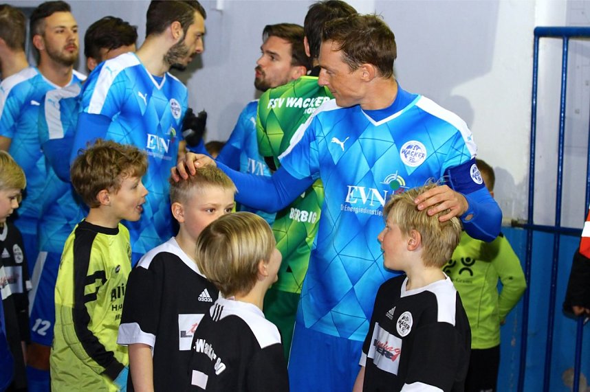 Wacker gewinnt 2:0 gegen Halberstadt