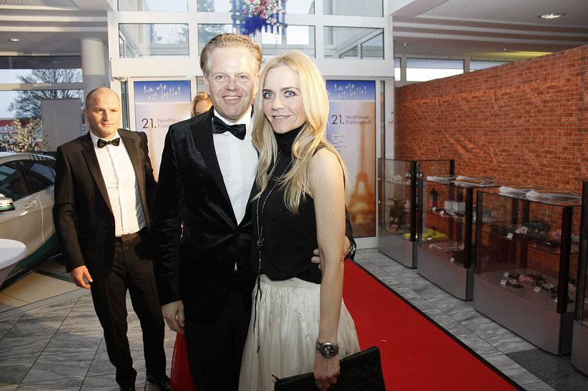 21. Fr&uuml;hlingsball im Autohaus Peter