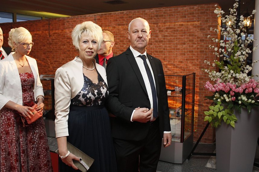 21. Fr&uuml;hlingsball im Autohaus Peter