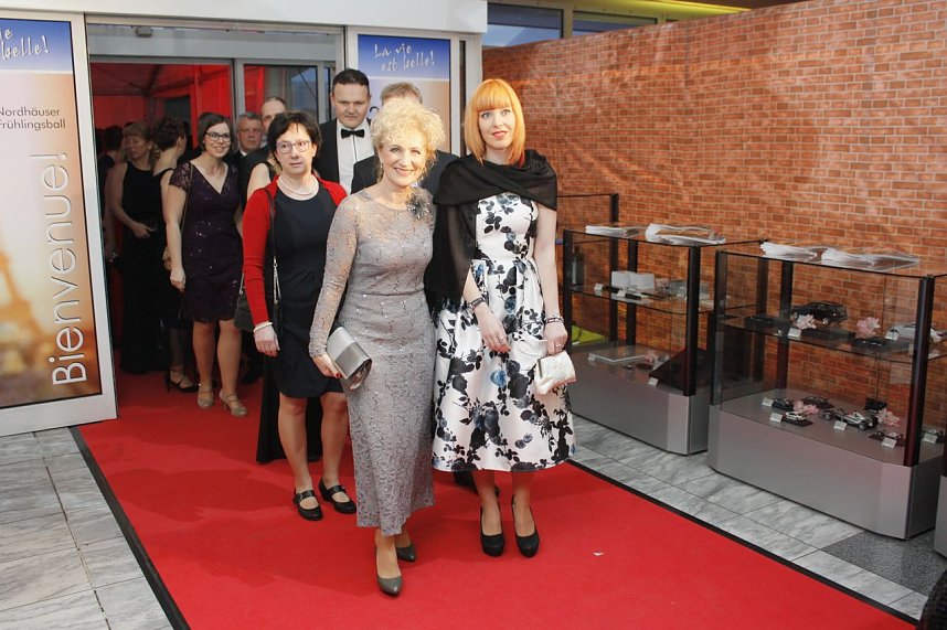 21. Fr&uuml;hlingsball im Autohaus Peter