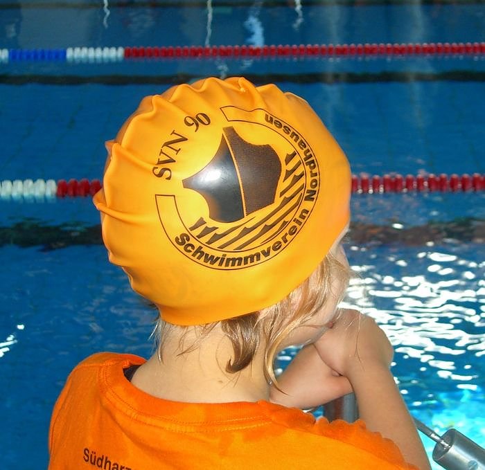 Um die Wette geschwommen