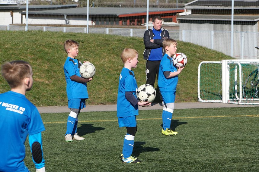 Das Fu&szlig;ball-Ferien-Camp hat begonnen