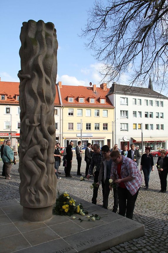 Gedenkveranstaltung zu 71. Jahren Bombardierung Nordhausens