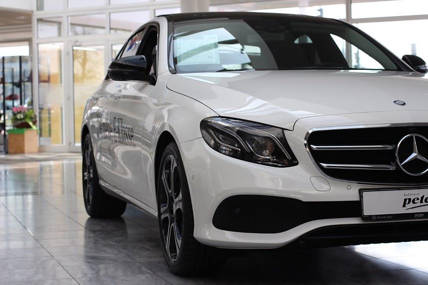 In einigen Autoh&auml;usern der Peter-Gruppe ging es heute um die Zukunft auf vier R&auml;dern