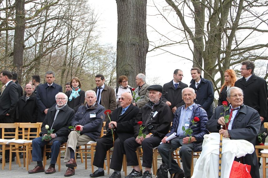 Gedenkveranstaltung zum 71. Jahrestag der Befreiung des KZ Mittelbau-Dora