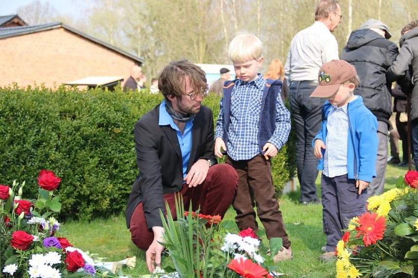 Gedenkveranstaltung zum 71. Jahrestag der Befreiung des KZ Elllrich Juliush&uuml;tte