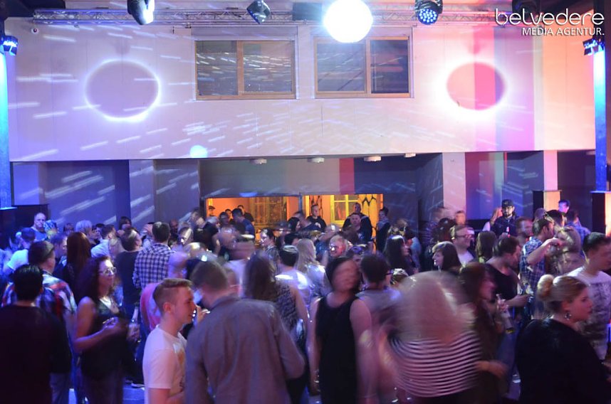 Party im Jugendclubhaus in Nordhausen - der Samstag
