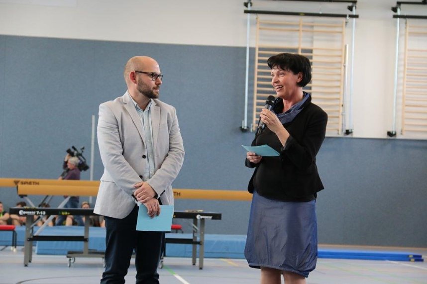 In Ellrich wurde heute die neue Mehrzweckhalle nach gut einem Jahr Bauzeit er&ouml;ffnet