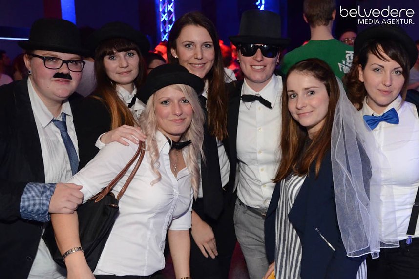 Party im Jugendclubhaus in Nordhausen - der Samstag