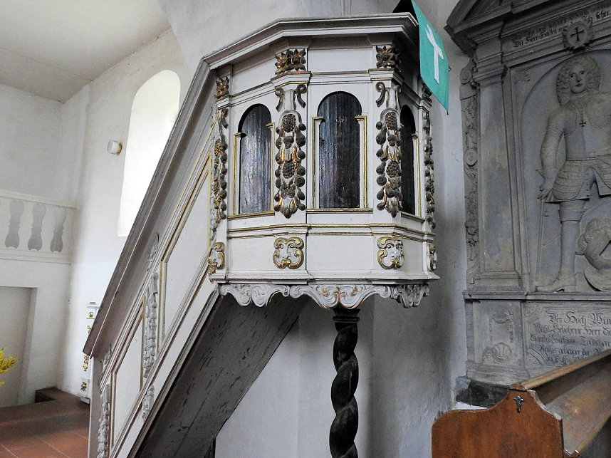 Ein Besuch der alten Kommende des Deutsch-Ritter-Ordens in Buro