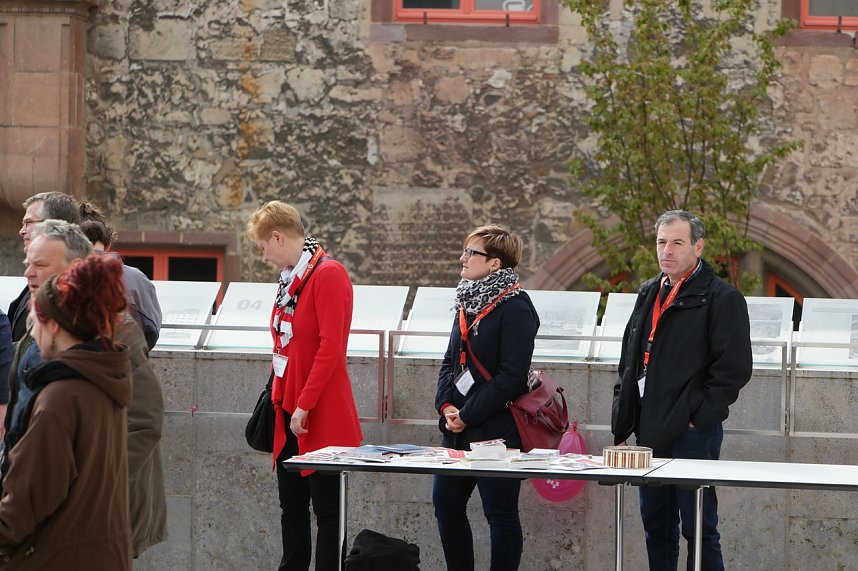 Begegnungsbrunch auf der Leseterrasse