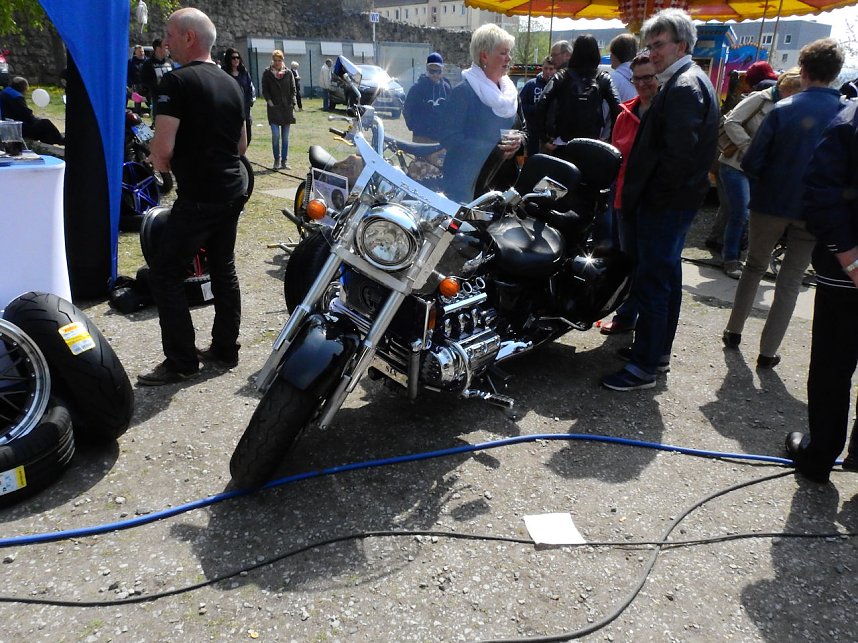 Autofr&uuml;hling in Nordhausen 2016