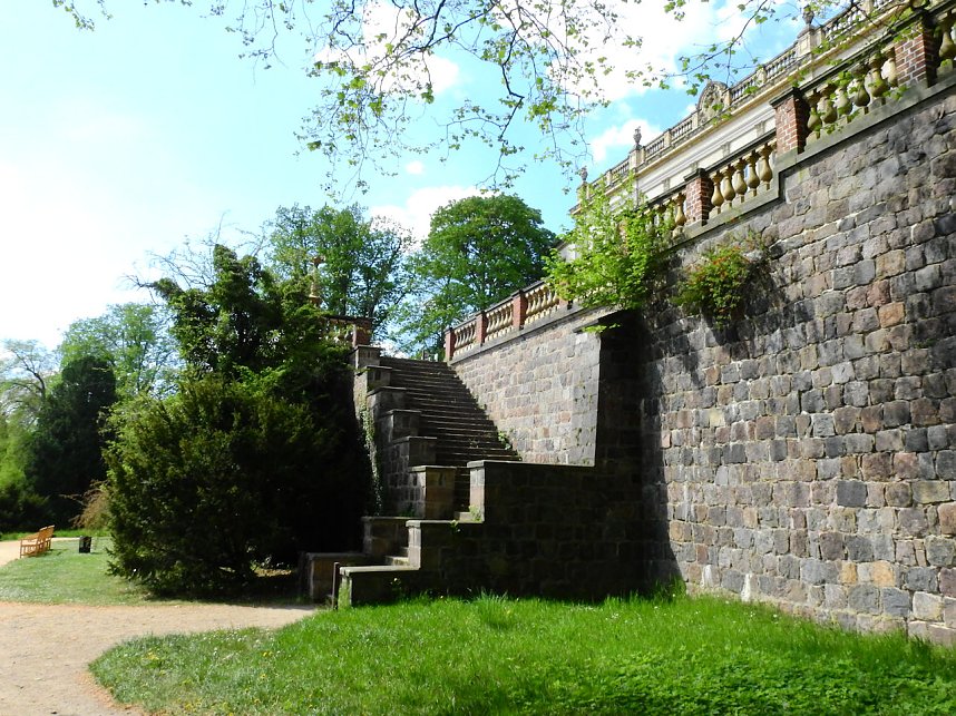 Schloss und Schlosspark Wiesenburg