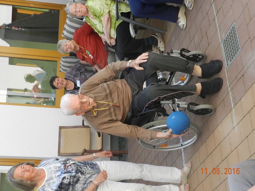 Geburtstagsfeier im Bleicher&ouml;der Seniorenzentrum "Gl&uuml;ck auf"