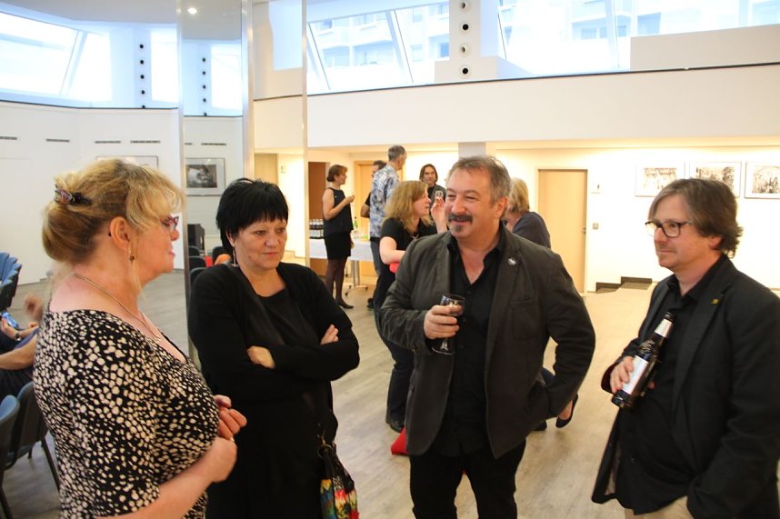 Versteigerung f&uuml;r den Nordh&auml;user Jazzclub in der Kreissparkasse