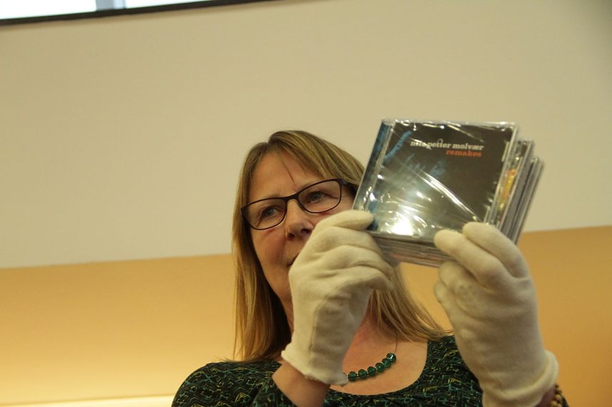 Versteigerung f&uuml;r den Nordh&auml;user Jazzclub in der Kreissparkasse