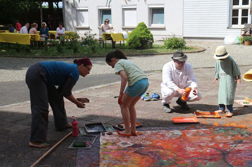 Actionpainting an der Jugendkunstschule