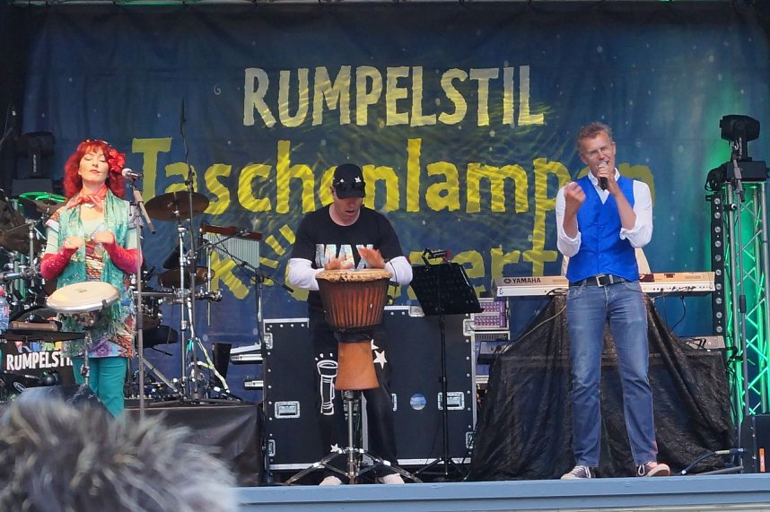 Taschenlampenkonzert im Gehege