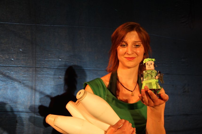 Premiere im neuen Nordh&auml;user Zirkuszelt