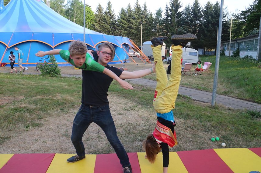 Premiere im neuen Nordh&auml;user Zirkuszelt