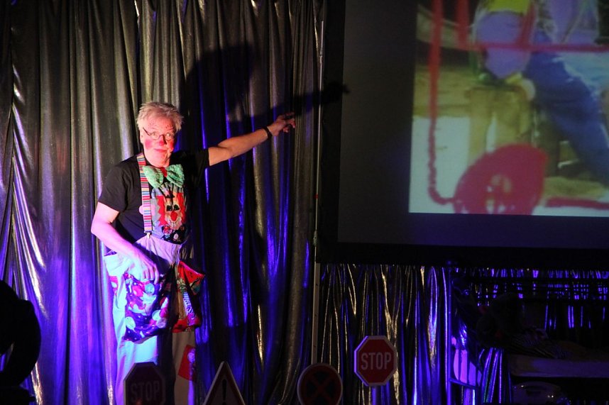 "Sicherheit braucht K&ouml;pfchen" auf dem Theaterplatz Nordhausen