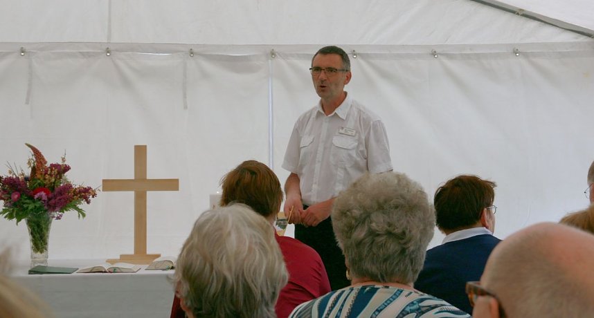 Gottesdienst: Hans-Christoph Wisch, Leiter des Hospizes