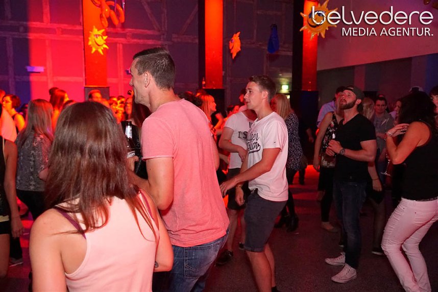 Party im Jugendclubhaus in Nordhausen - der Samstag