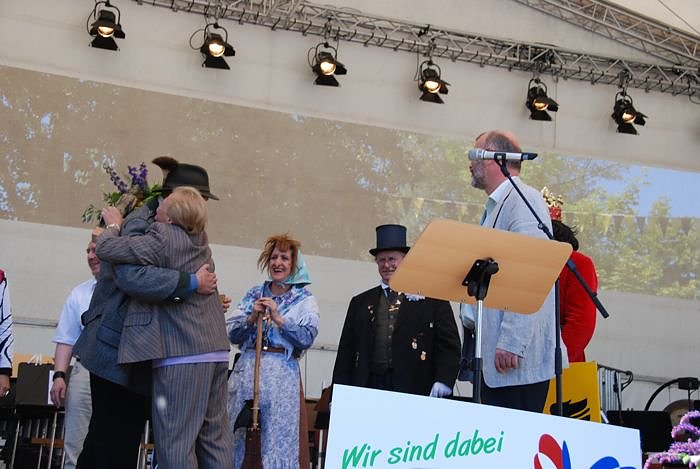 &Uuml;bergabe des Roland in Gold