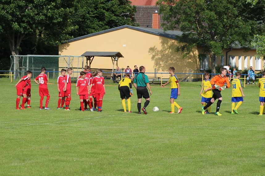 G&ouml;rsbacher Nachwuchs gegen RWE