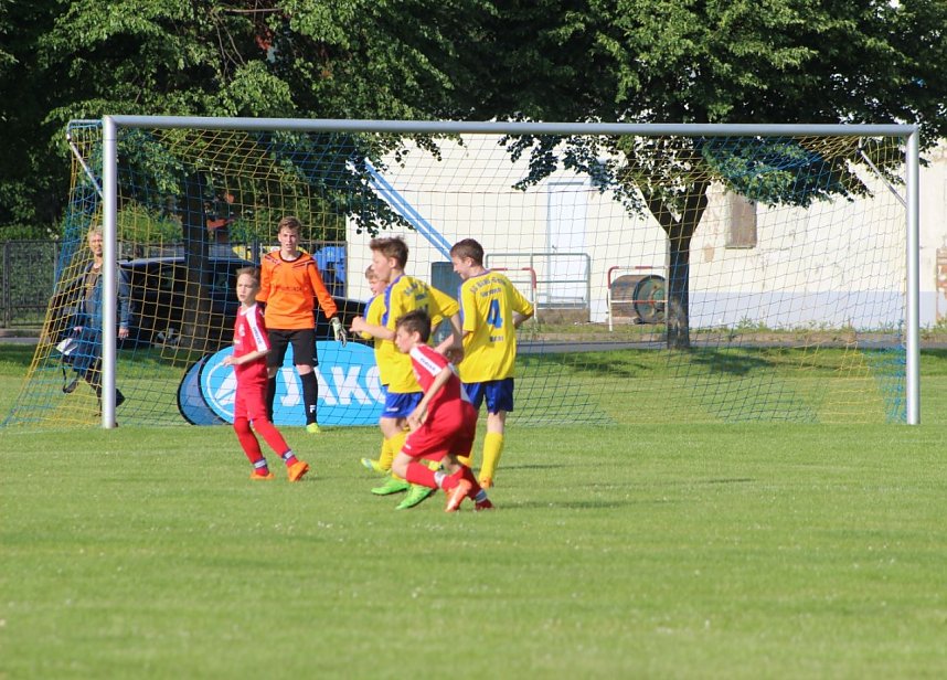G&ouml;rsbacher Nachwuchs gegen RWE