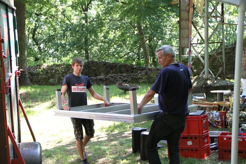 Proben auf dem Burgberg - am Samstag ist es soweit - Ritter Rost feiert auf dem Ilfelder Burgberg Geburtstag