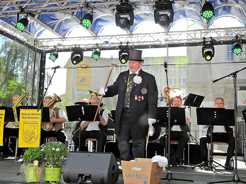 Rolandsfest er&ouml;ffnet